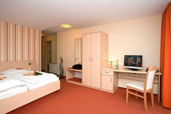 Müritzperle Otel Waren  Dış mekan fotoğraf