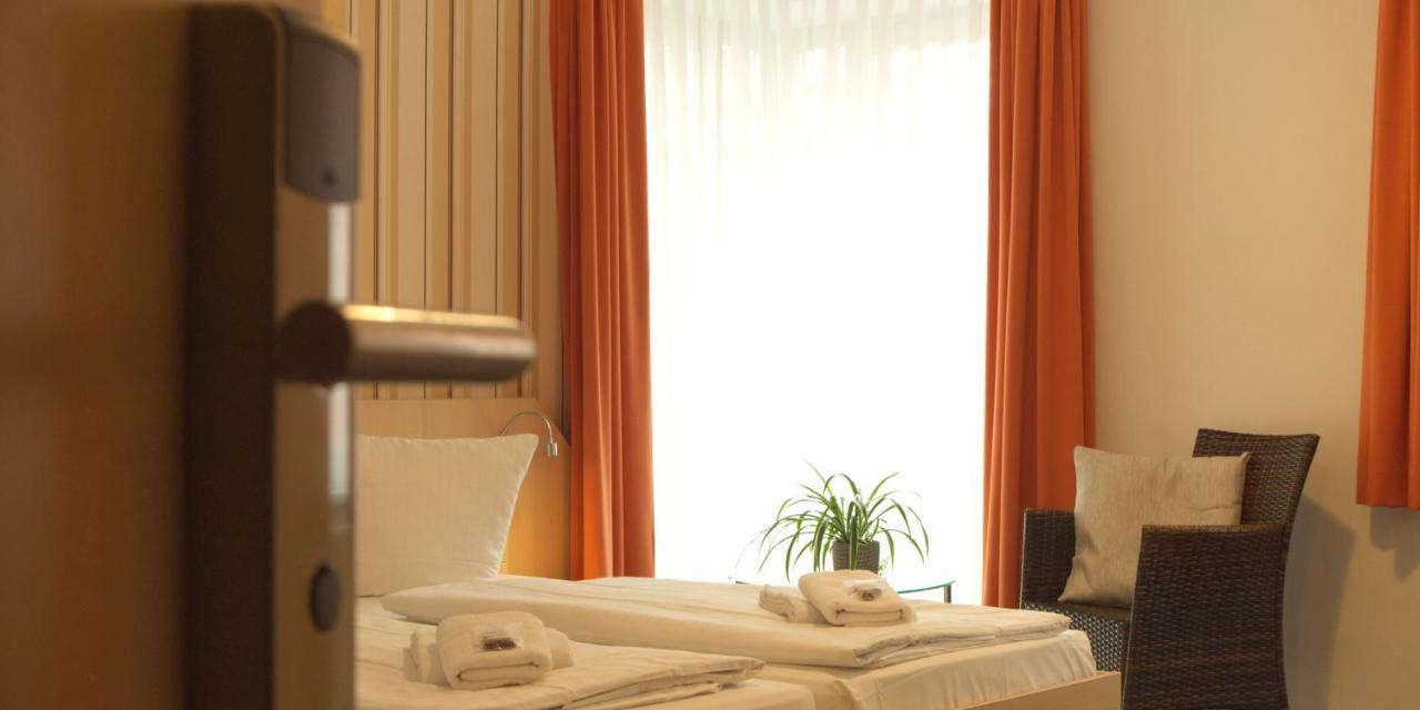 Müritzperle Otel Waren  Dış mekan fotoğraf