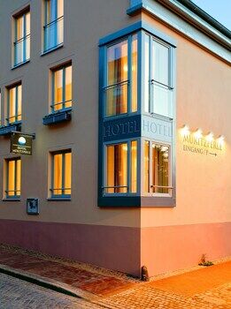 Müritzperle Otel Waren  Dış mekan fotoğraf